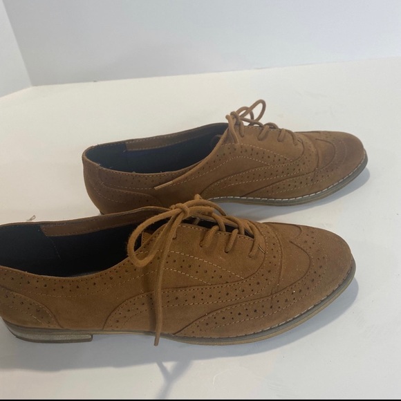 Indigo rd Brown Suede Oxfords - Picture 4 of 7